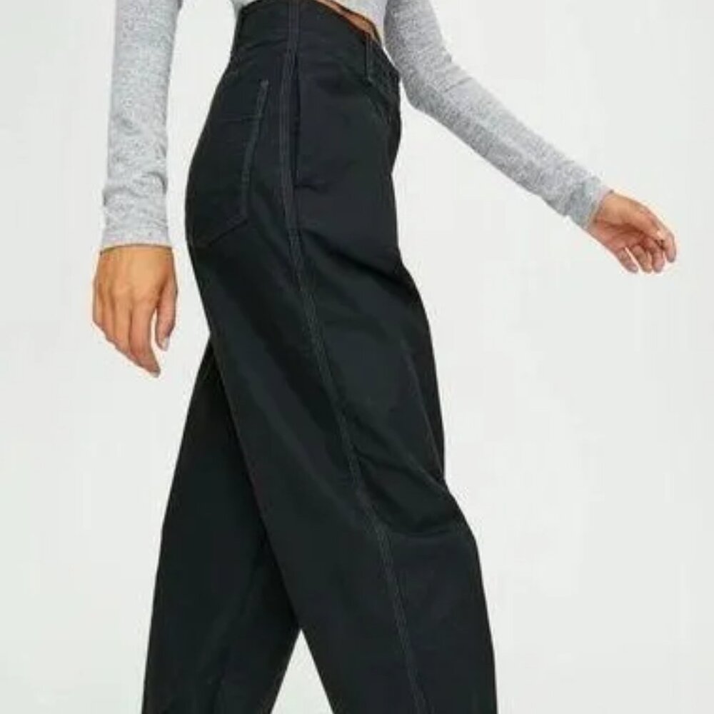 ARITZIA | Wilfred Free Black Day Off Pants
